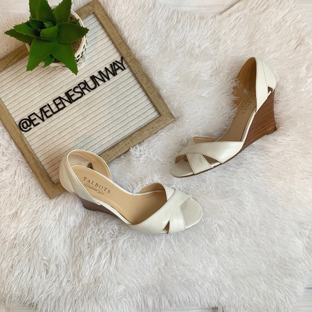 White Criss Cross Open Toe Wedges 6 1/2